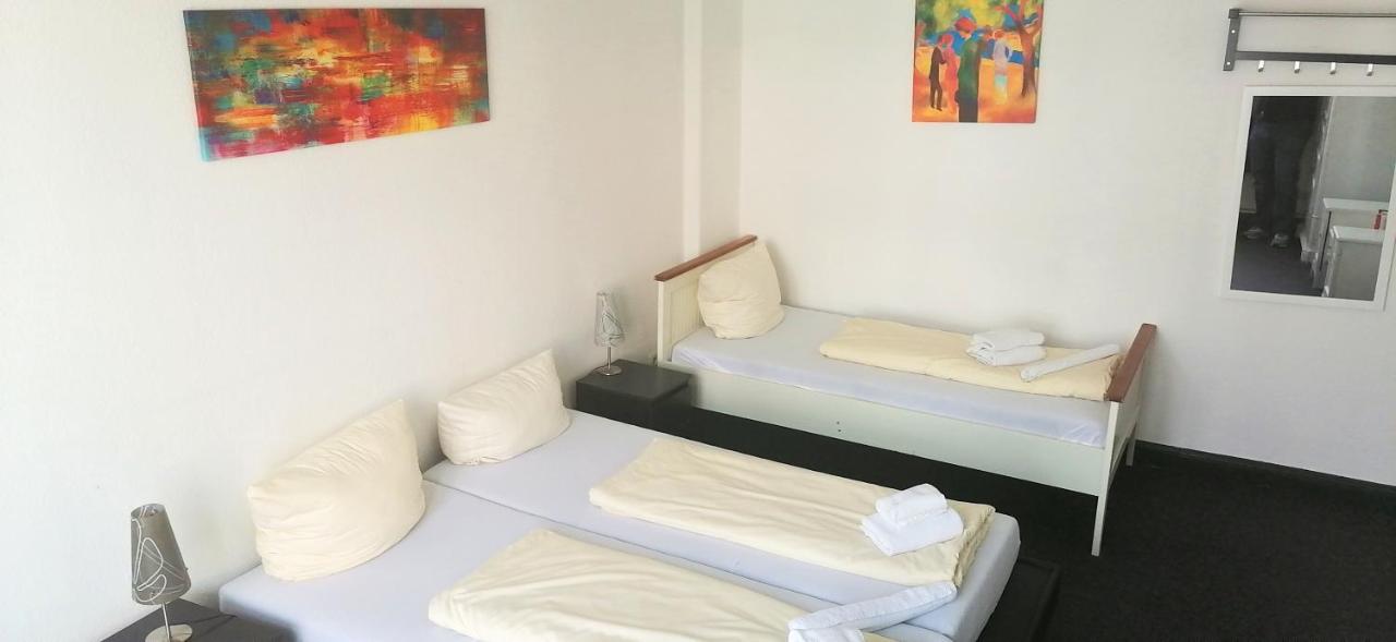 Cvjm Hotel Am Dom Любек Экстерьер фото